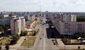 Рынок в центре нового города убирают под стройку