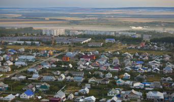 Городу навязывают село