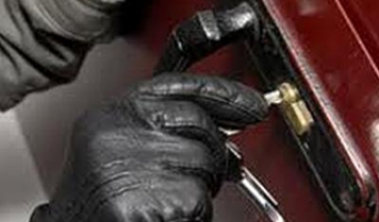 Сотрудники УР задержали вора-рецидивиста