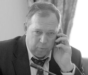 Рассмотрен вопрос о работе Валерия Безрукова