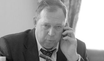 Рассмотрен вопрос о работе Валерия Безрукова