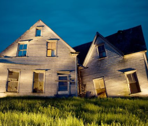 Вдовам ветеранов Великой Отечественной войны строят некачественное жилье