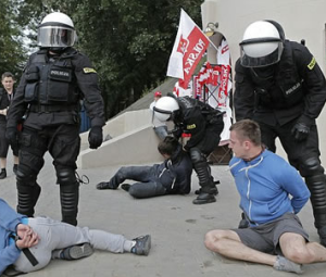 Сотрудники полиции пресекли драку у ресторана «Техас»