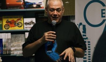 Прощание с Доренко перенесли из-за запрета полиции выдавать тело